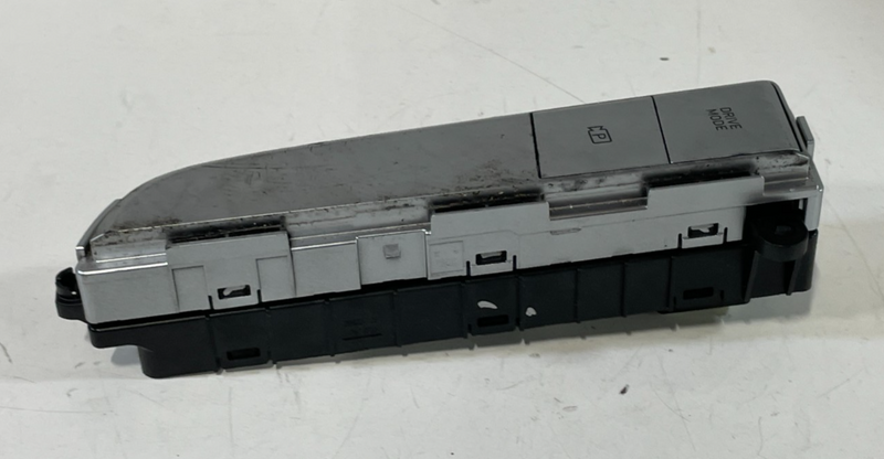 Load image into Gallery viewer, 2021-2023 HYUNDAI ELANTRA LEFT DRIVE MODE PARKING BRAKE CONTROL SWITCH # 101800
