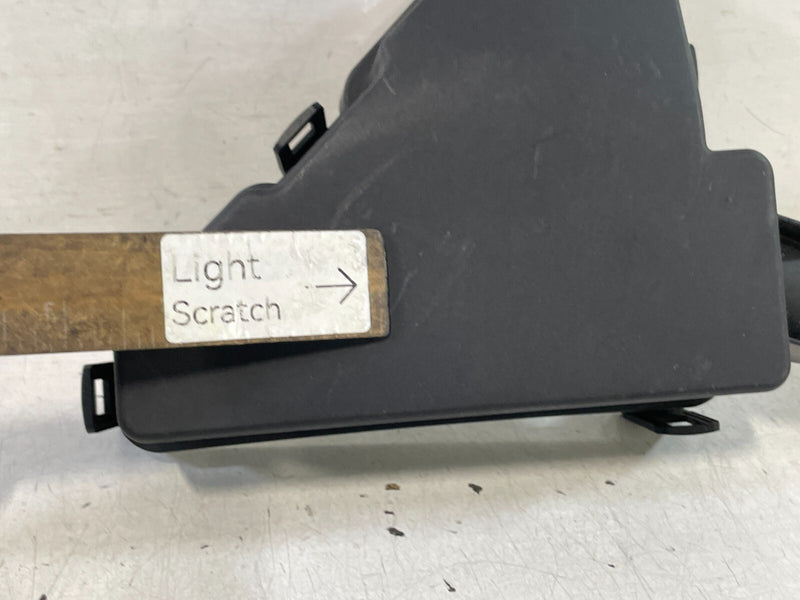 Load image into Gallery viewer, 2019 - 2021 INFINITI QX50 ENGINE FUSE RELAY JUNCTION BOX LID COVER 2.0L # 98810
