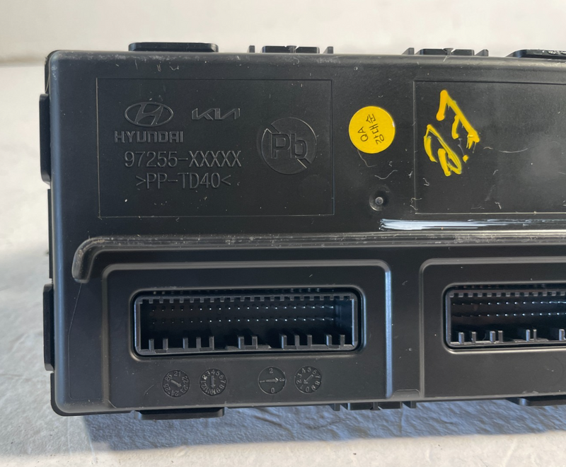 Load image into Gallery viewer, 2023-2024 KIA SPORTAGE HVAC AC HEATER COMPUTER CONTROL MODULE UNIT 2.5L # 106589
