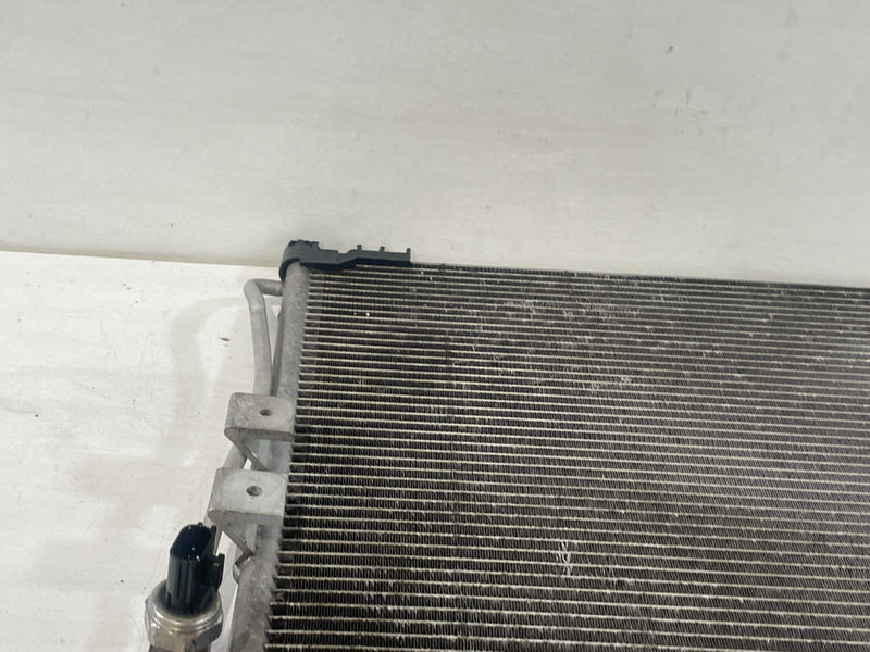 Load image into Gallery viewer, 16-20 INFINITI Q50 17-20 Q60 AC A/C CONDENSER ASSEMBLY 92100-5CF0A 3.0L # 92029
