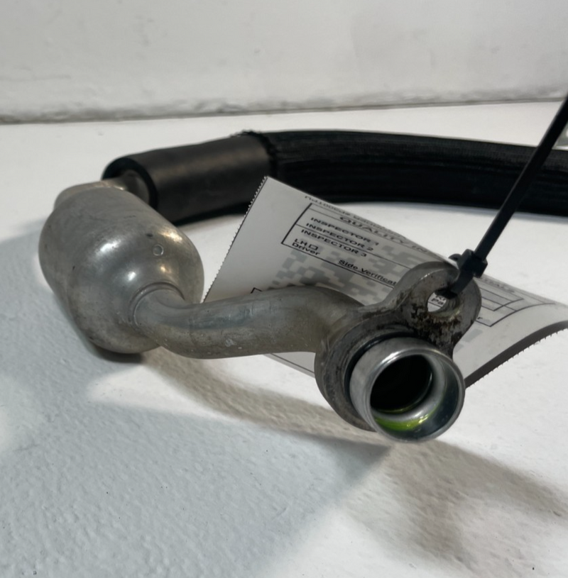 Load image into Gallery viewer, 2019-20 INFINITI QX50 A/C AIR CONDITIONING SUCTION LINE HOSE TUBE PIPE # 106486
