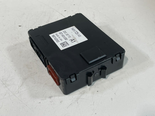 2017 - 2020 ACURA MDX REAR TAILGATE LIFTGATE POWER CONTROL MODULE UNIT