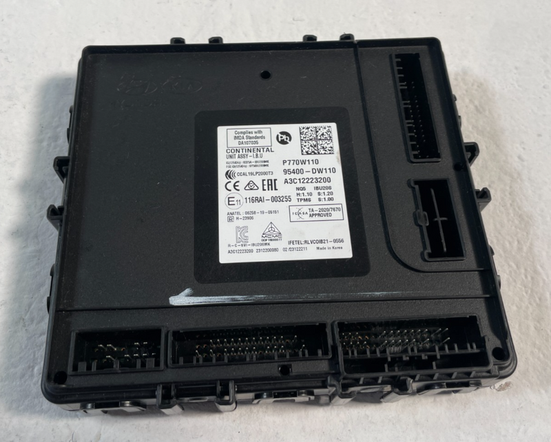 Load image into Gallery viewer, 23-25 KIA SPORTAGE ENGINE &amp; BODY CONTROL MODULE ECM BCM W/ KEY FOB 2.5L # 106584
