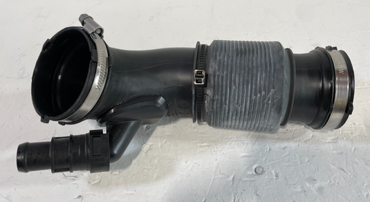 21-25 HYUNDAI SANTA FE SONATA ENGINE INTAKE INLET AIR HOSE TUBE PIPE 2.5L 104401