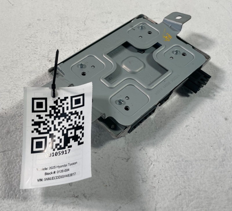 Load image into Gallery viewer, 2025 HYUNDAI TUCSON CCU CENTRAL COMMUNICATION CONTROL MODULE 2.5L # 105917
