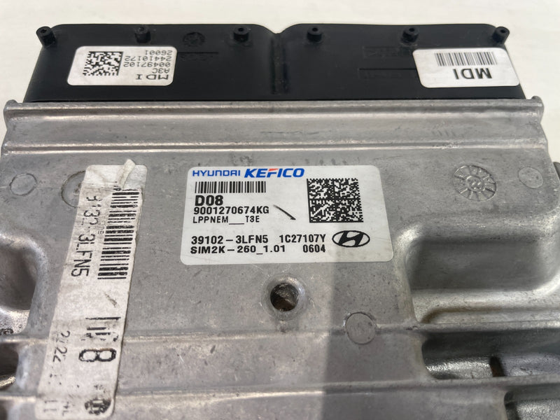Load image into Gallery viewer, 23-25 HYUNDAI PALISADE ENGINE &amp; BODY CONTROL MODULE ECM BCM W/ KEY FOB # 105125
