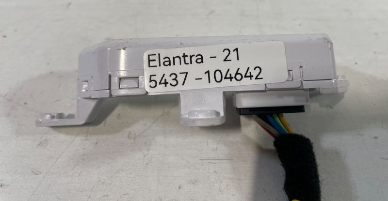 Load image into Gallery viewer, HYUNDAI ELANTRA SE TRANSMISSION SHIFTER GEAR POSITION INDICATOR W/WIRE 104642
