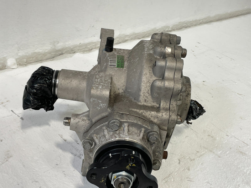 Load image into Gallery viewer, 22-23 KIA STINGER AWD FRONT DIFFERENTIAL CARRIER ASSEMBLY 34K MILES 2.5L # 99732

