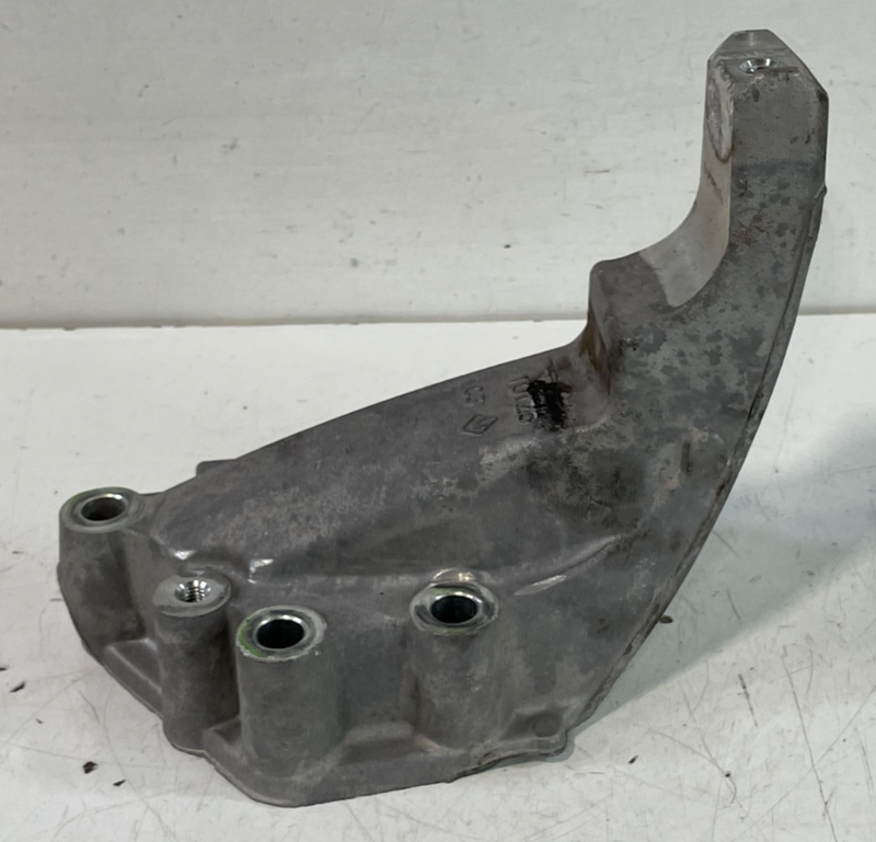 Load image into Gallery viewer, 2014 - 2020 ACURA MDX REAR ENGINE MOTOR MOUNT SUPPORT BRACKET 3.5L # 103896

