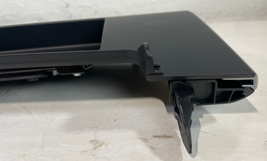 22-24 HYUNDAI TUCSON SANTA CRUZ DASH CENTER LOWER BEZEL COVER TRIM 2.5L
