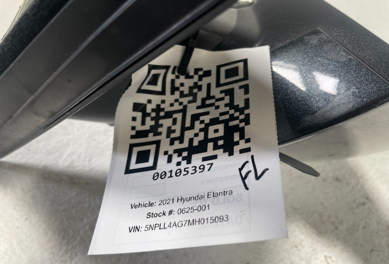 Load image into Gallery viewer, 21-23 HYUNDAI ELANTRA FRONT LEFT VIEW DOOR MIRROR W/HEATED GRAY (T2G) #105397
