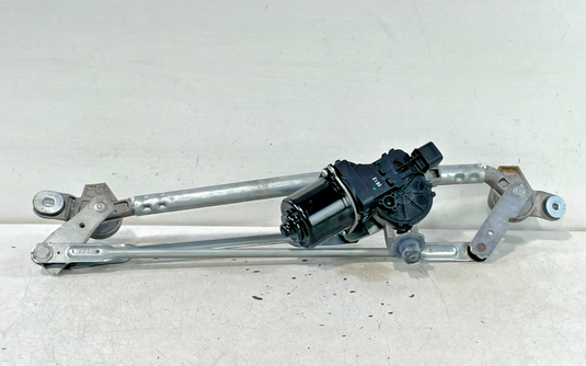 19-24 GENESIS G70 FRONT WINDSHIELD WIPER TRANSMISSION LINKAGE W/ MOTOR