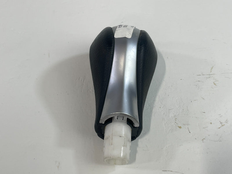 Load image into Gallery viewer, 17 - 19 INFINITI Q50 AUTOMATIC TRANSMISSION GEAR SHIFT SHIFTER KNOB OEM # 87883
