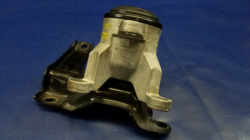 Load image into Gallery viewer, 13-20 INFINITI JX35 QX60 AWD FRONT RIGHT ENGINE MOTOR MOUNT BRACKET 3.5L # 55938

