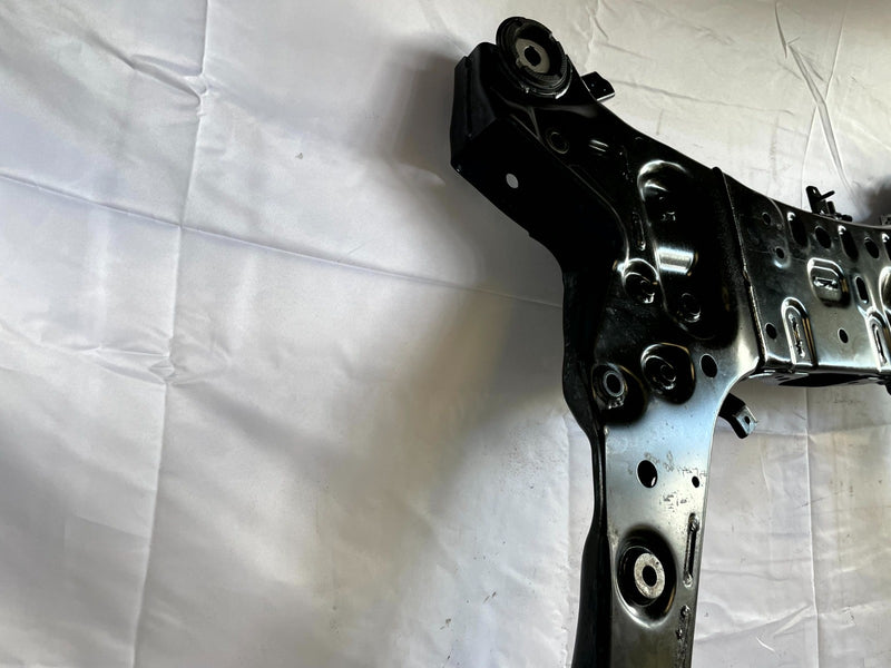 Load image into Gallery viewer, 2023-2025 KIA SPORTAGE FWD FRONT SUSPENSION SUBFRAME CROSSMEMBER CRADLE # 106670
