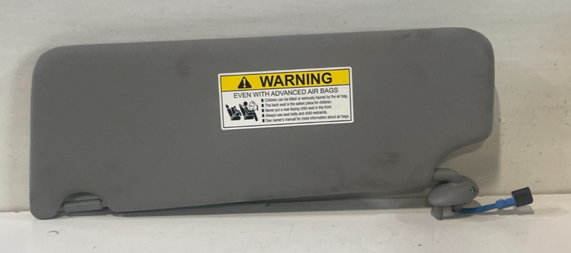 Load image into Gallery viewer, 17-20 ACURA MDX FRONT RIGHT PASSENGER SIDE INTERIOR SUNVISOR SUN VISOR # 102723
