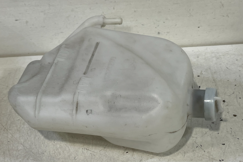 Load image into Gallery viewer, 22-25 HONDA CIVIC HR-V RADIATOR COOLANT RESERVOIR RECOVERY TANK BOTTLE # 100706
