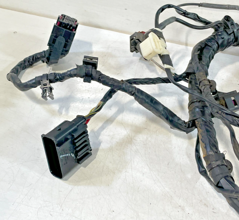 Load image into Gallery viewer, 2019-2020 BMW 330i 330i xDrive FRONT LEFT DRIVER SIDE REPAIR WIRING SET # 98320
