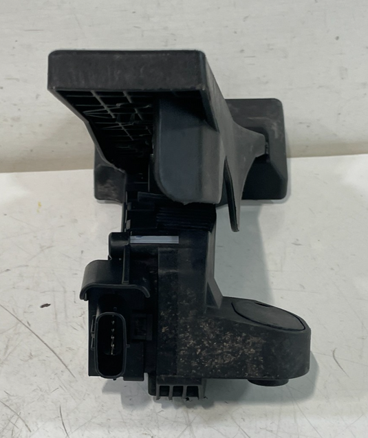 HYUNDAI PALISADE SANTA FE GAS PEDAL ACCELERATOR THROTTLE TRAVEL SENSOR