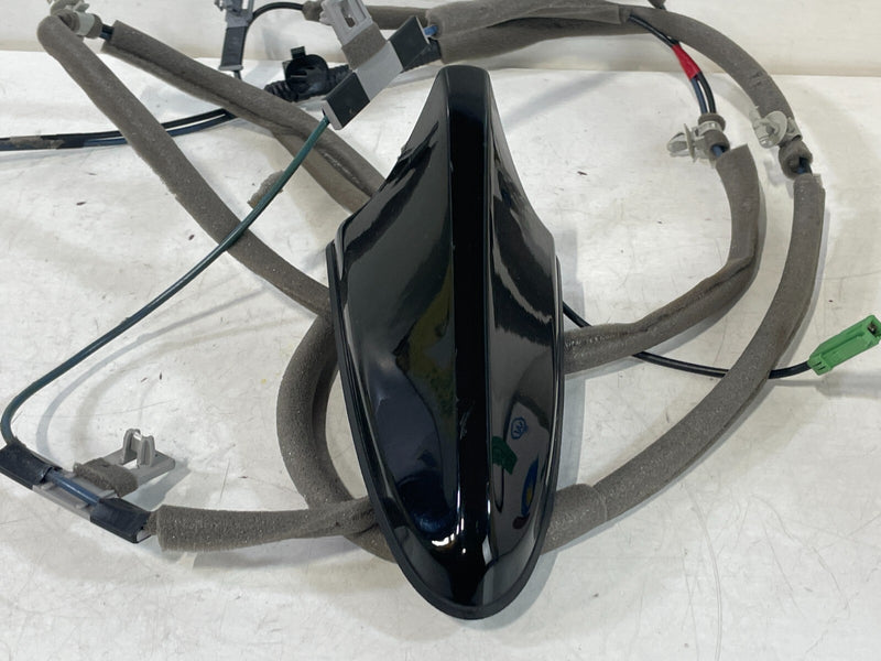 Load image into Gallery viewer, 2021 - 2025 HYUNDAI ELANTRA ROOF SHARK FIN ANTENNA MODULE 96210-AA000-EB # 93726
