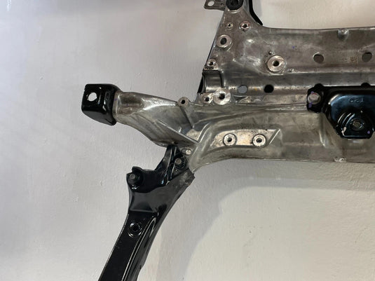 23-26 HONDA HR-V FWD FRONT SUSPENSION SUBFRAME CROSSMEMBER CRADLE 2.0L