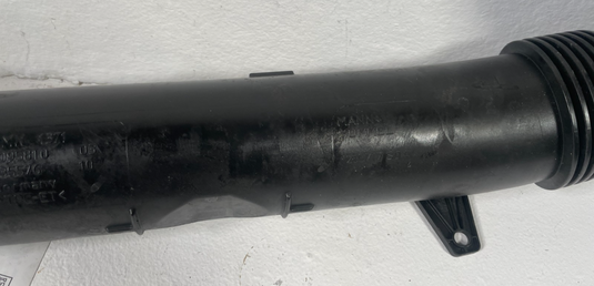 2021-25 BMW G82 M4 M3 M2 FRONT RIGHT ENGINE AIR INTAKE FILTER HOSE PIPE
