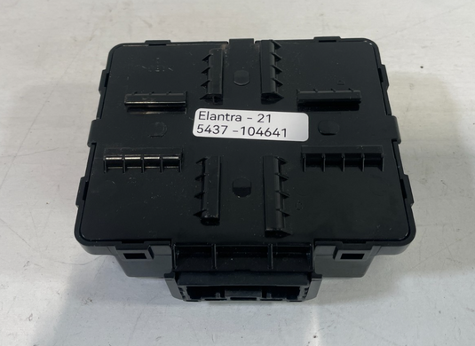2021 - 2024 HYUNDAI ELANTRA SE SEDAN LDC CONTROL MODULE 95300-AA000