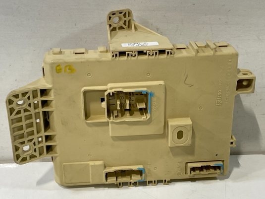 2021-2023 HYUNDAI SANTA FE CABIN JUNCTION FUSE RELAY BOX 91905-S2050