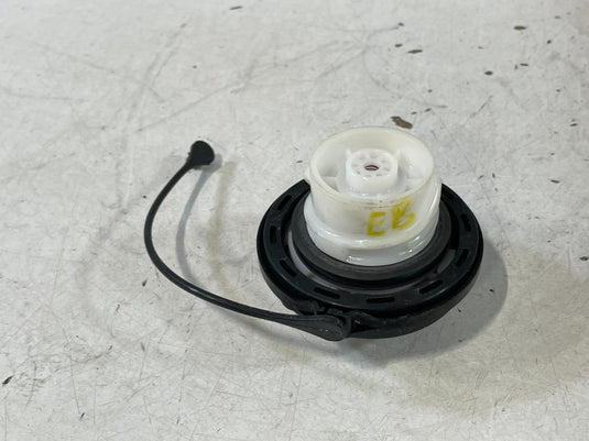 KIA SPECTRA SORENTO SPORTAGE SOUL STINGER REAR FUEL GAS TANK FILLER CAP