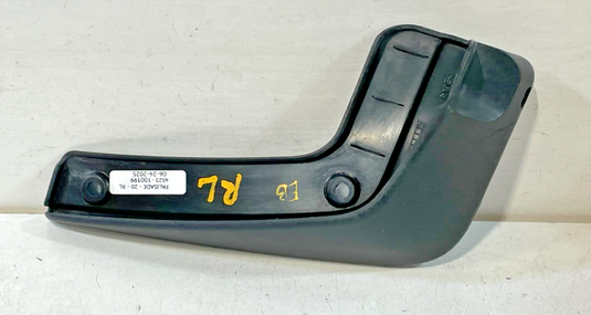 2020-2022 HYUNDAI PALISADE REAR LEFT DRIVER SIDE MUD SPLASH FLAP GUARD