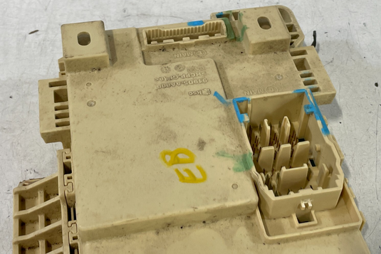 2021 - 2023 HYUNDAI ELANTRA FUSE RELAY CABIN JUNCTION BOX 91950-AB050