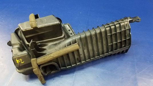 2011-2024 INFINITI QX56 QX80 AIR INTAKE CLEANER RESONATOR DUCT HOSE TUBE