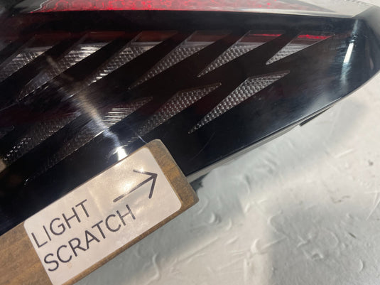 22-25 HYUNDAI TUCSON REAR LEFT DRIVER SIDE OUTER TAILLIGHT LIGHT LAMP