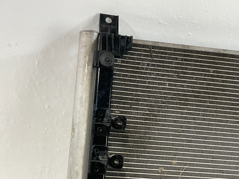 Load image into Gallery viewer, 16-21 INFINITI Q50 17-22 Q60 AC A/C CONDENSER ASSEMBLY 3.0L 92100-5CF0A # 92761
