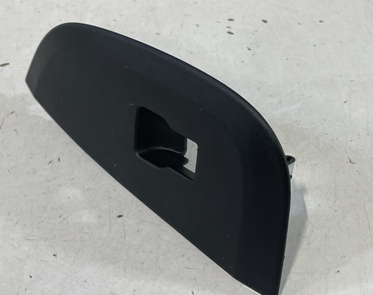 2023 - 2024 HONDA HR-V REAR LEFT DRIVER SIDE DOOR WINDOW SWITCH BEZEL