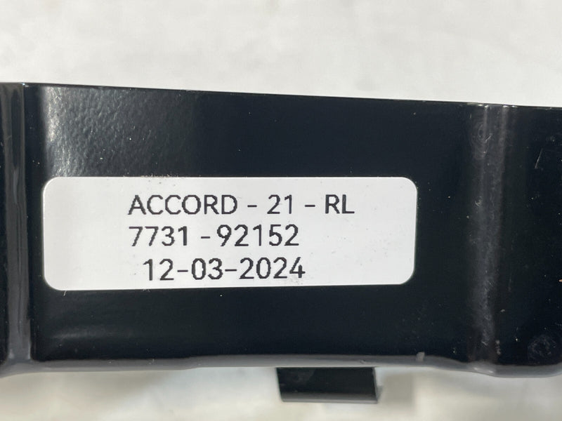 Load image into Gallery viewer, 2018-2024 HONDA ACCORD REAR LEFT DRIVER SIDE BUMPER SUPPORT MOUNT BRACKET #92152
