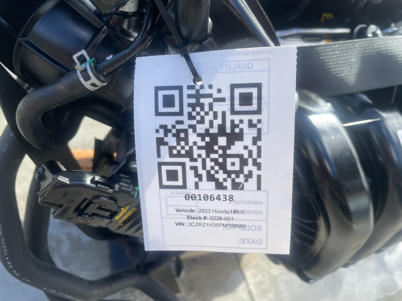 Load image into Gallery viewer, HONDA HRV HR-V 2.0L FWD ENGINE MOTOR ASSEMBLY AUTO 37K MILES 2023-2025 # 106438
