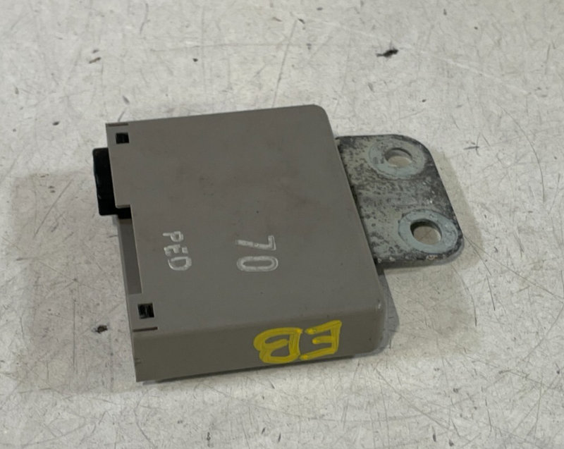 Load image into Gallery viewer, 2019 - 2020 INFINITI QX50 KEYLESS ENTRY CARD BUZZER MODULE 25641-3TA4E # 98856
