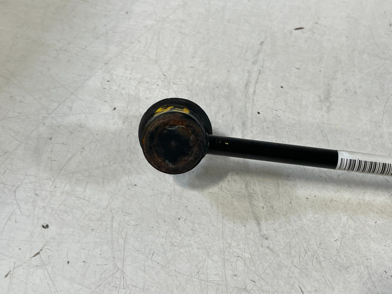 Load image into Gallery viewer, 18-23 KIA STINGER FRONT RIGHT PASSENGER SIDE STABILIZER SWAY BAR END LINK #99599
