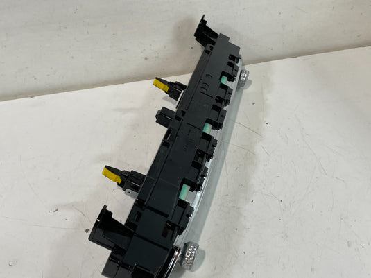 2020 - 2022 HYUNDAI PALISADE DASH DASHBOARD RADIO CONTROL MULTI SWITCH