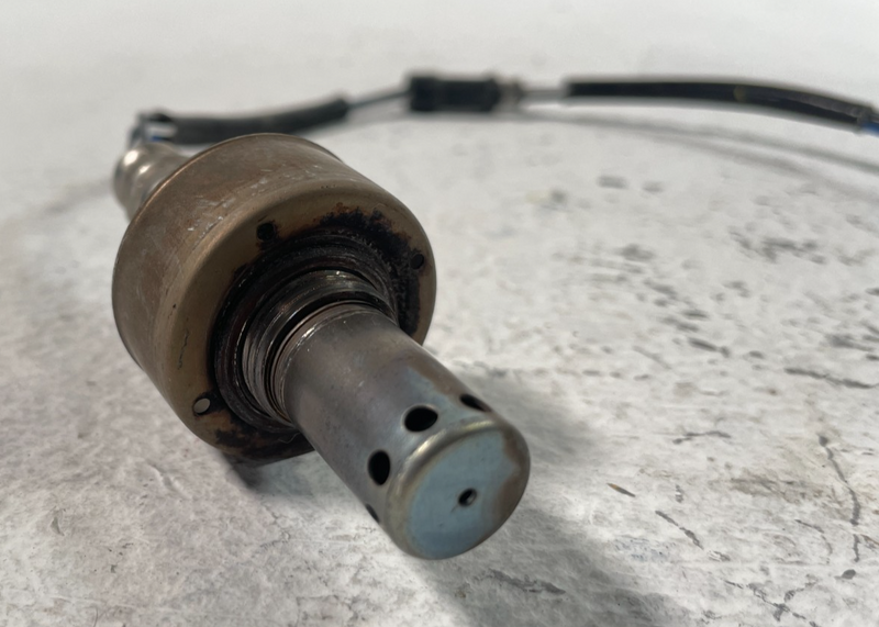 Load image into Gallery viewer, 2023-2025 HONDA PILOT REAR LOWER EMISSION LAMBDA O2 OXYGEN SENSOR 3.5L # 105823
