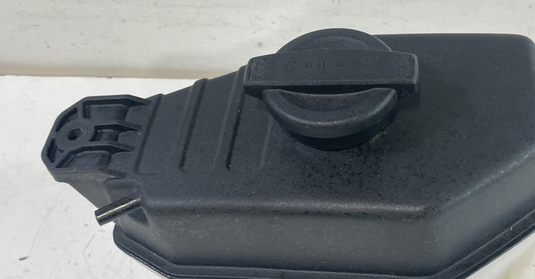 19-25 HYUNDAI PALISADE RADIATOR COOLANT RESERVOIR RECOVERY TANK BOTTLE
