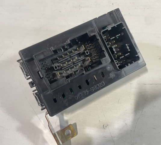 2023 - 2025 HYUNDAI PALISADE ENGINE BAY FUSE RELAY BOX 91959-S8100