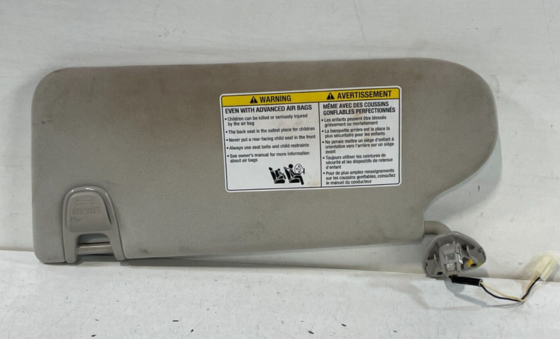 Load image into Gallery viewer, 2019 - 2025 INFINITI QX50 FRONT RIGHT PASSENGER SIDE SUNVISOR SUN VISOR # 95947
