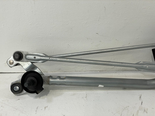 ⭐2021-2023 HYUNDAI ELANTRA FRONT WINDSHIELD WIPER TRANSMISSION LINKAGE W/ MOTOR⭐