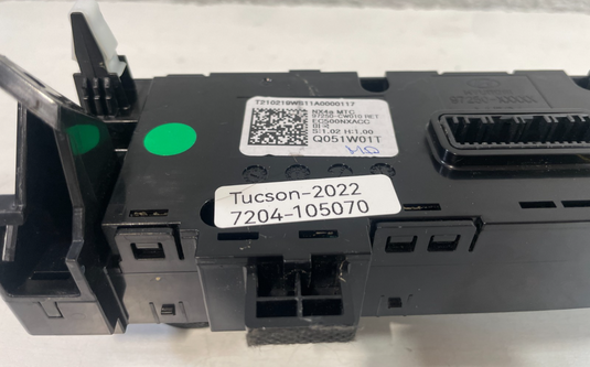 22-24 HYUNDAI TUCSON DASH A/C HEATER CLIMATE CONTROL PANEL SWITCH 2.5L