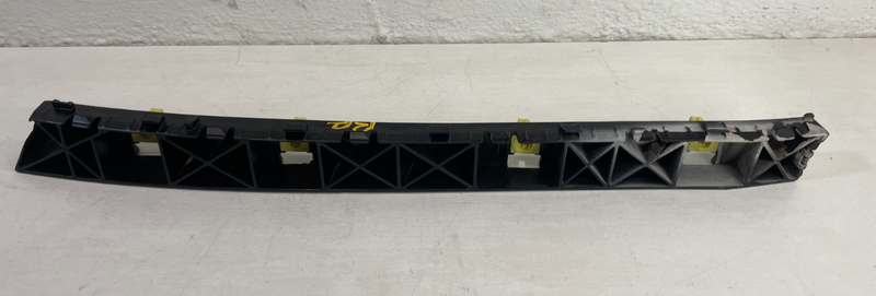 Load image into Gallery viewer, 2021-2023 HYUNDAI ELANTRA REAR RIGHT PASSENGER SIDE BUMPER COVER BRACKET #104626

