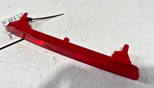 23-25 HONDA HR-V CR-V REAR LEFT DRIVER BUMPER REFLECTOR MARKER LIGHT