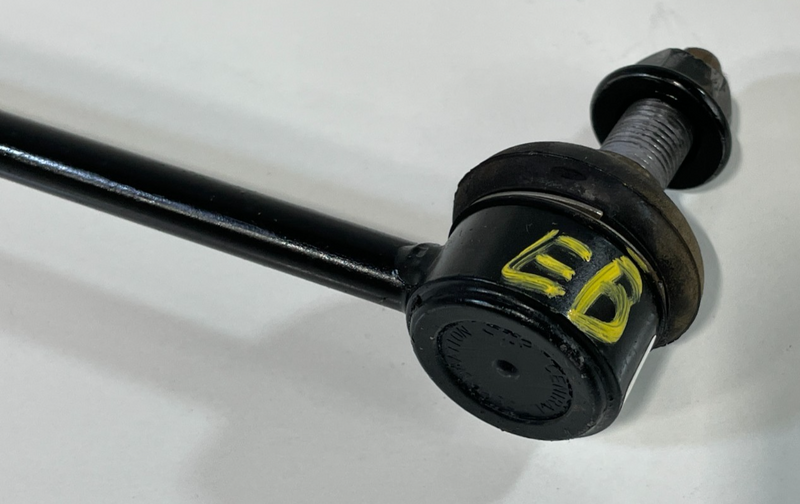 Load image into Gallery viewer, HYUNDAI SANTA FE PALISADE FRONT LH OR RH STABILIZER SWAY BAR END LINK # 101279
