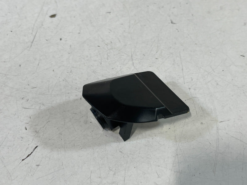 Load image into Gallery viewer, 2023-2025 HONDA HR-V FRONT &amp; REAR RIGHT PASSENGER SIDE OUTER HANDLE CAP # 98953
